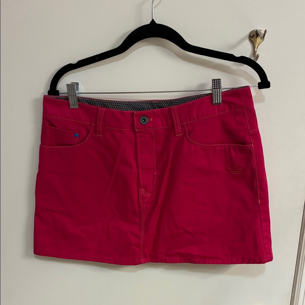 Adidas Vibrant Fuchsia Skirt in Sz 28